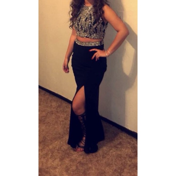 Dresses & Skirts - Prom dress